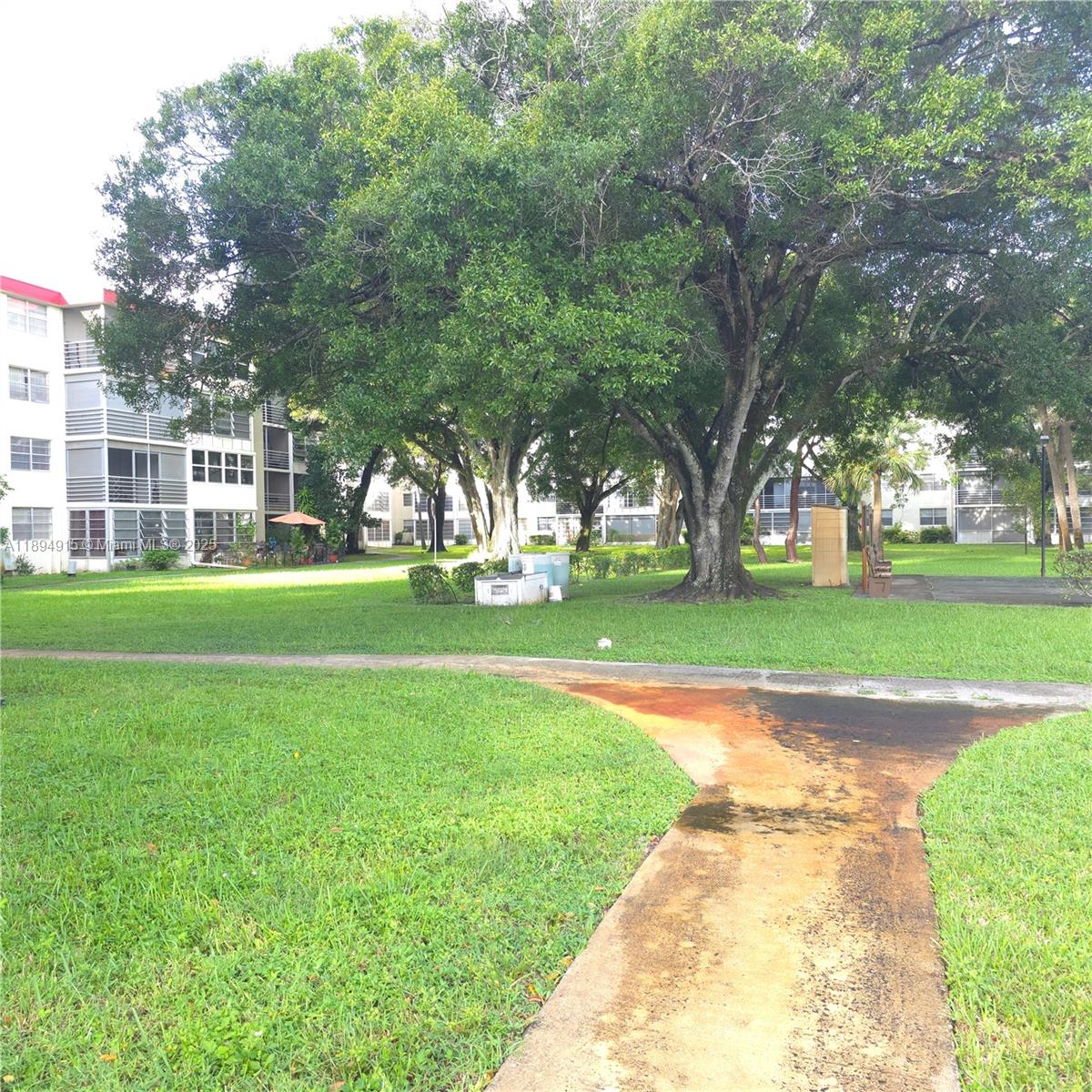 CYPRESS CHASE CONDO NO 5 - Residential Lease