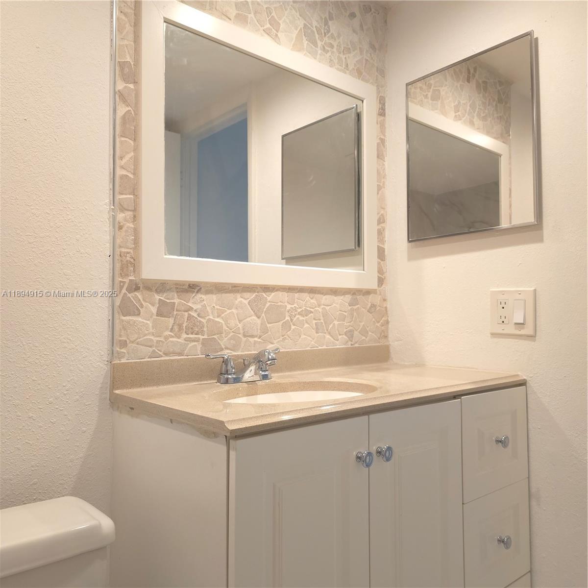 CYPRESS CHASE CONDO NO 5 - Residential Lease