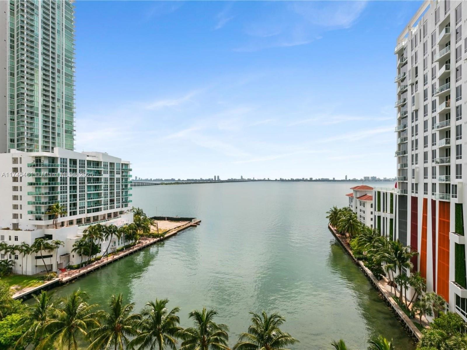 ICON BAY CONDO - Residential