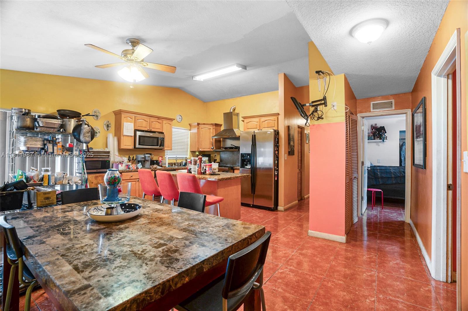 LAKESIDE AT THE HAMMOCKS - Residential