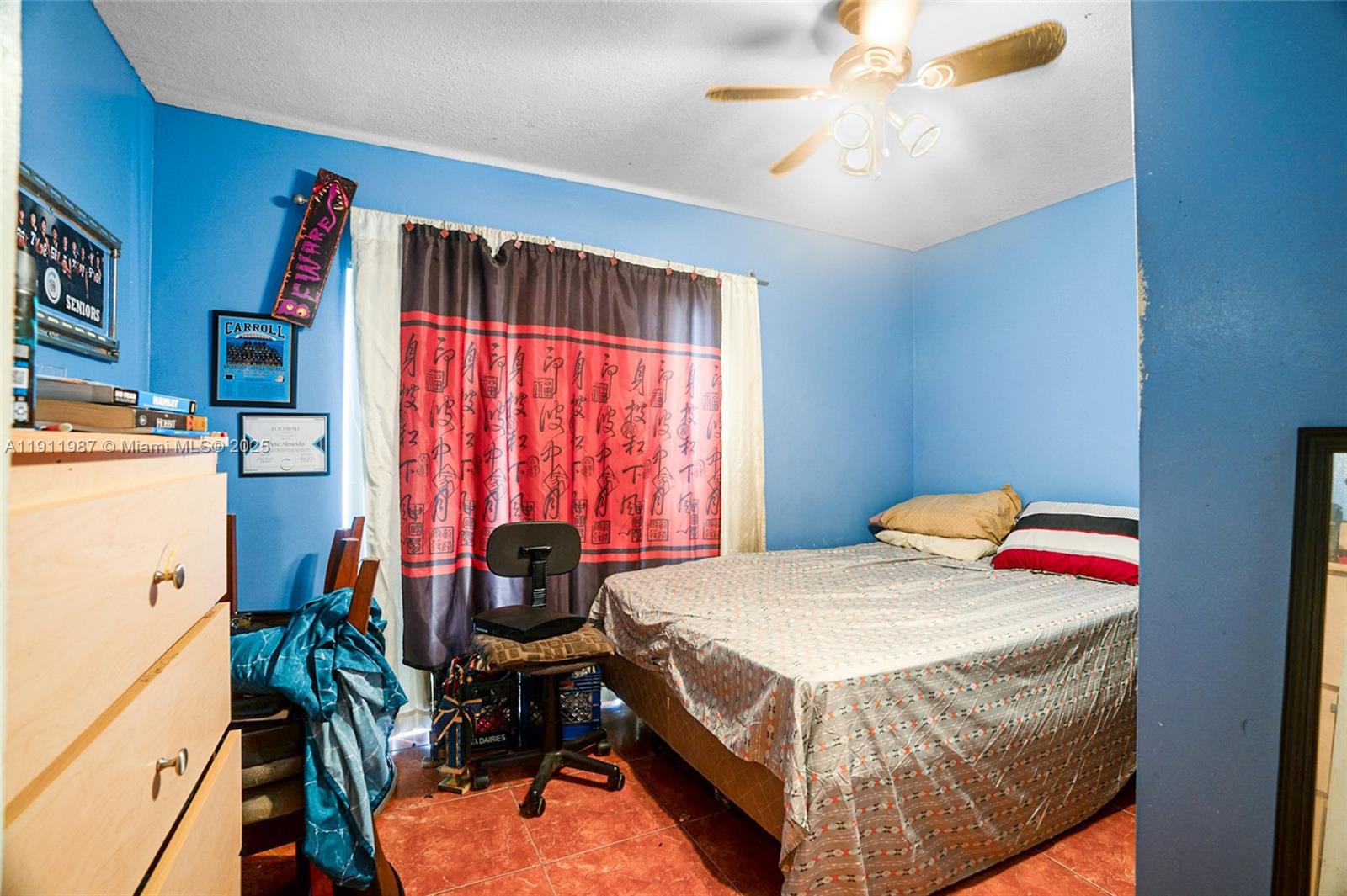 LAKESIDE AT THE HAMMOCKS - Residential