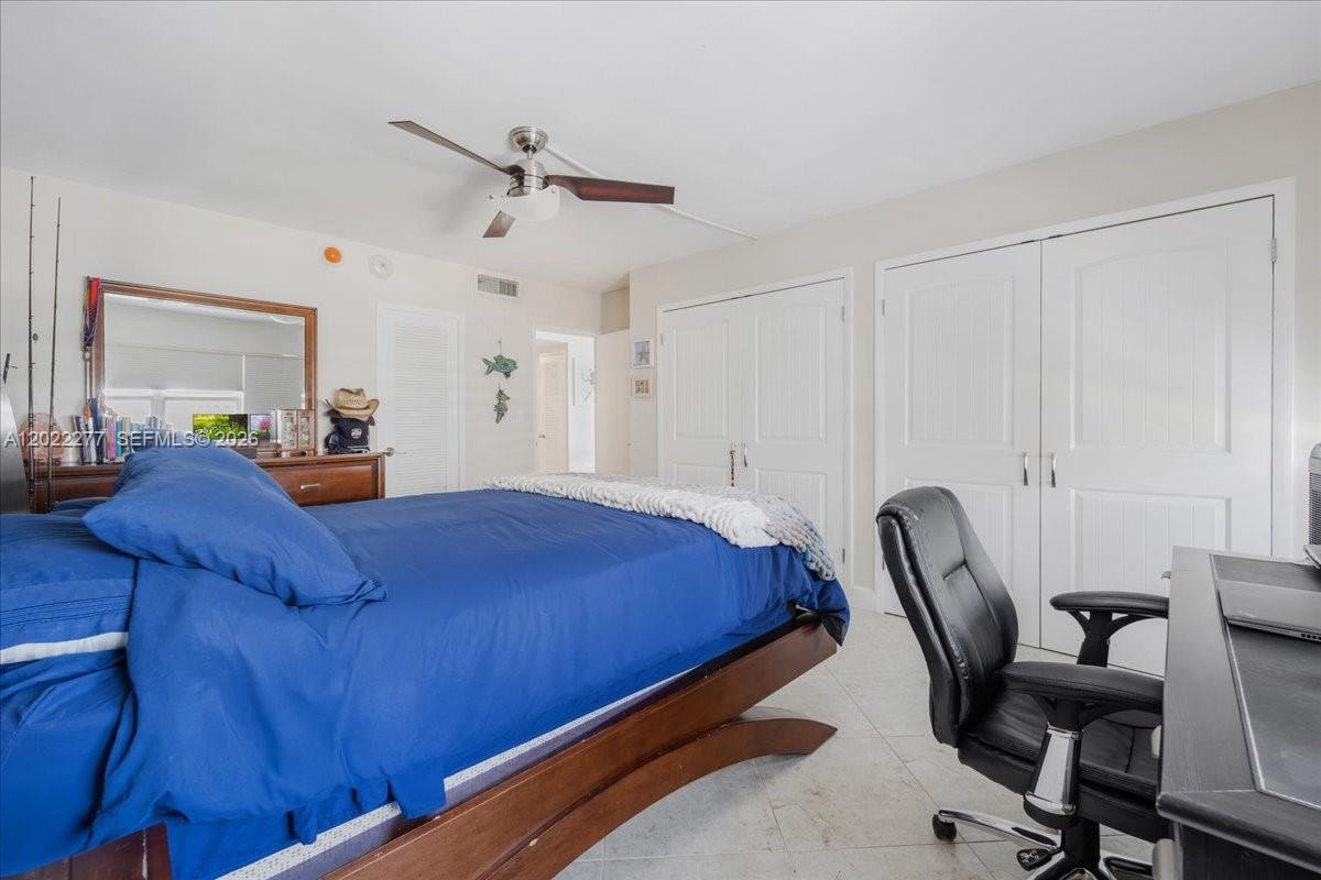 SKY HARBOUR EAST CONDO - Residential