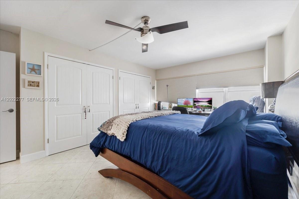SKY HARBOUR EAST CONDO - Residential