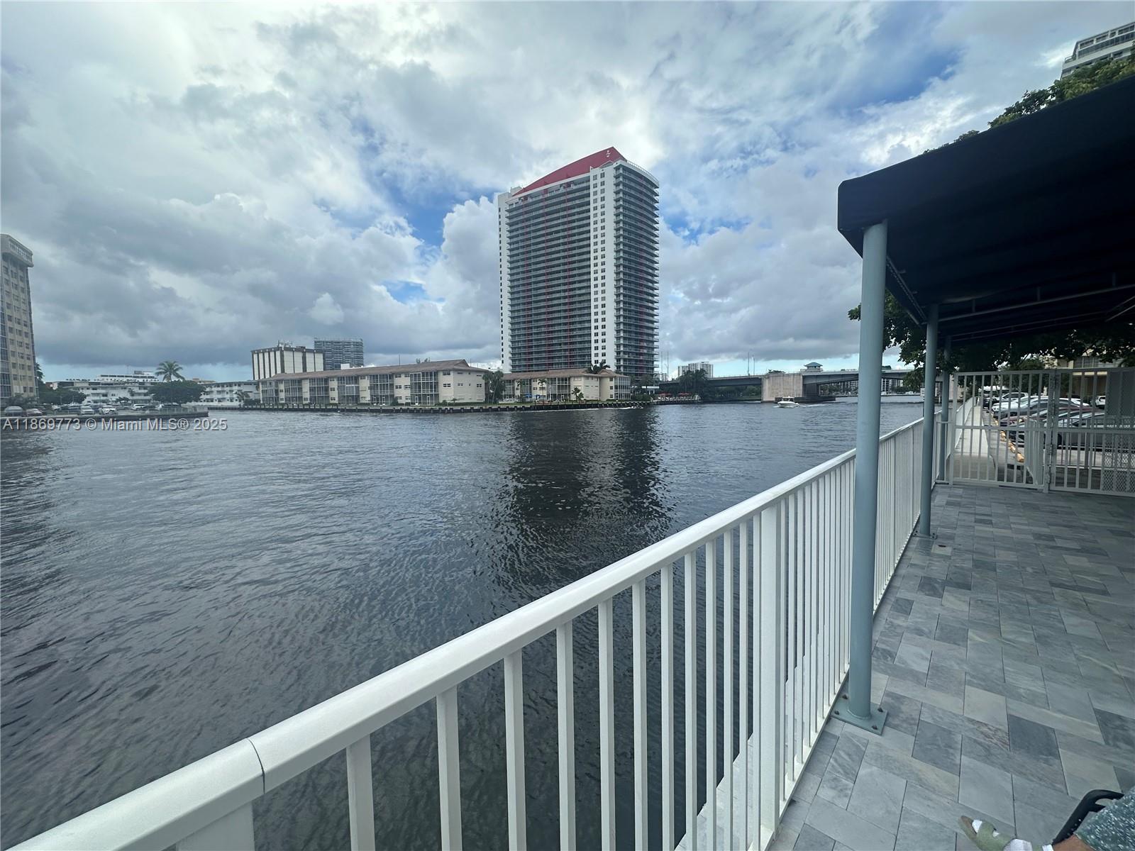 PLAZA TOWERS SOUTH CONDO - Residential Lease