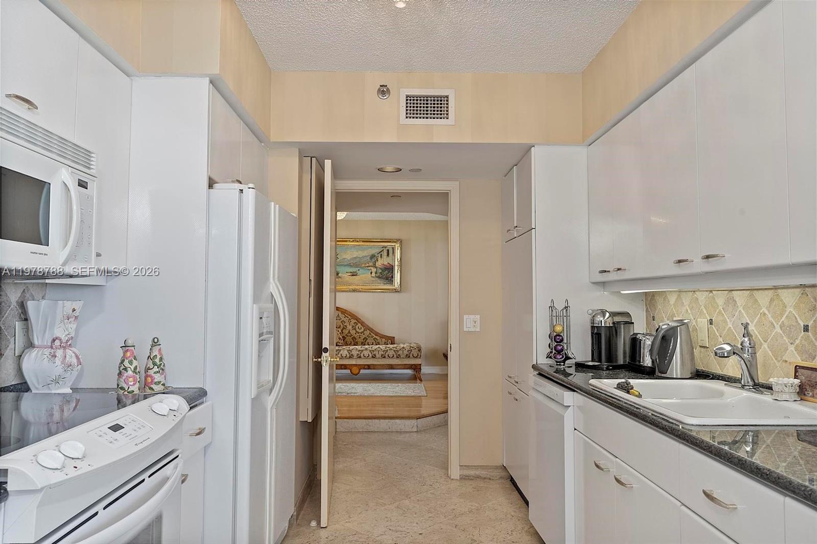 OCEANIA II CONDO - Residential