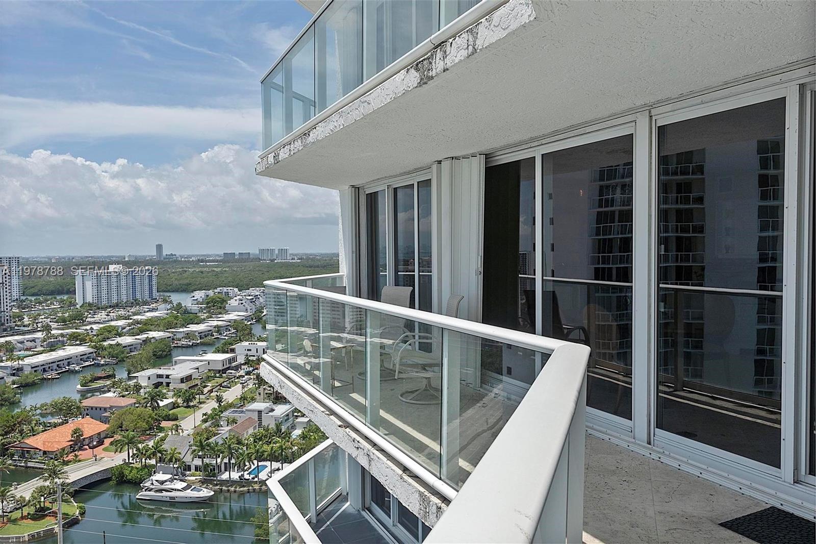 OCEANIA II CONDO - Residential