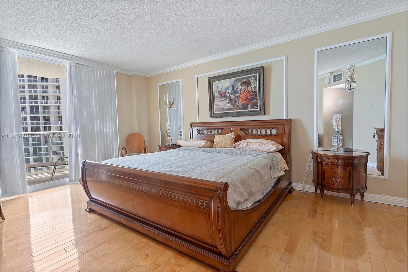 OCEANIA II CONDO - Residential