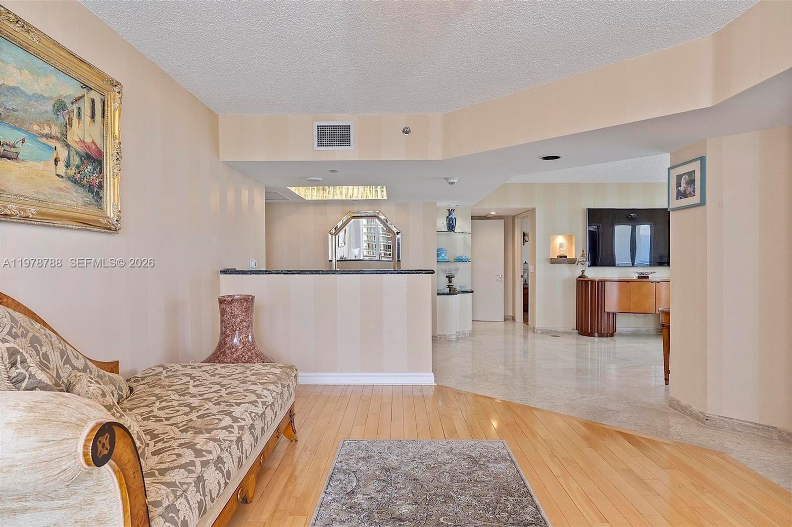 OCEANIA II CONDO - Residential