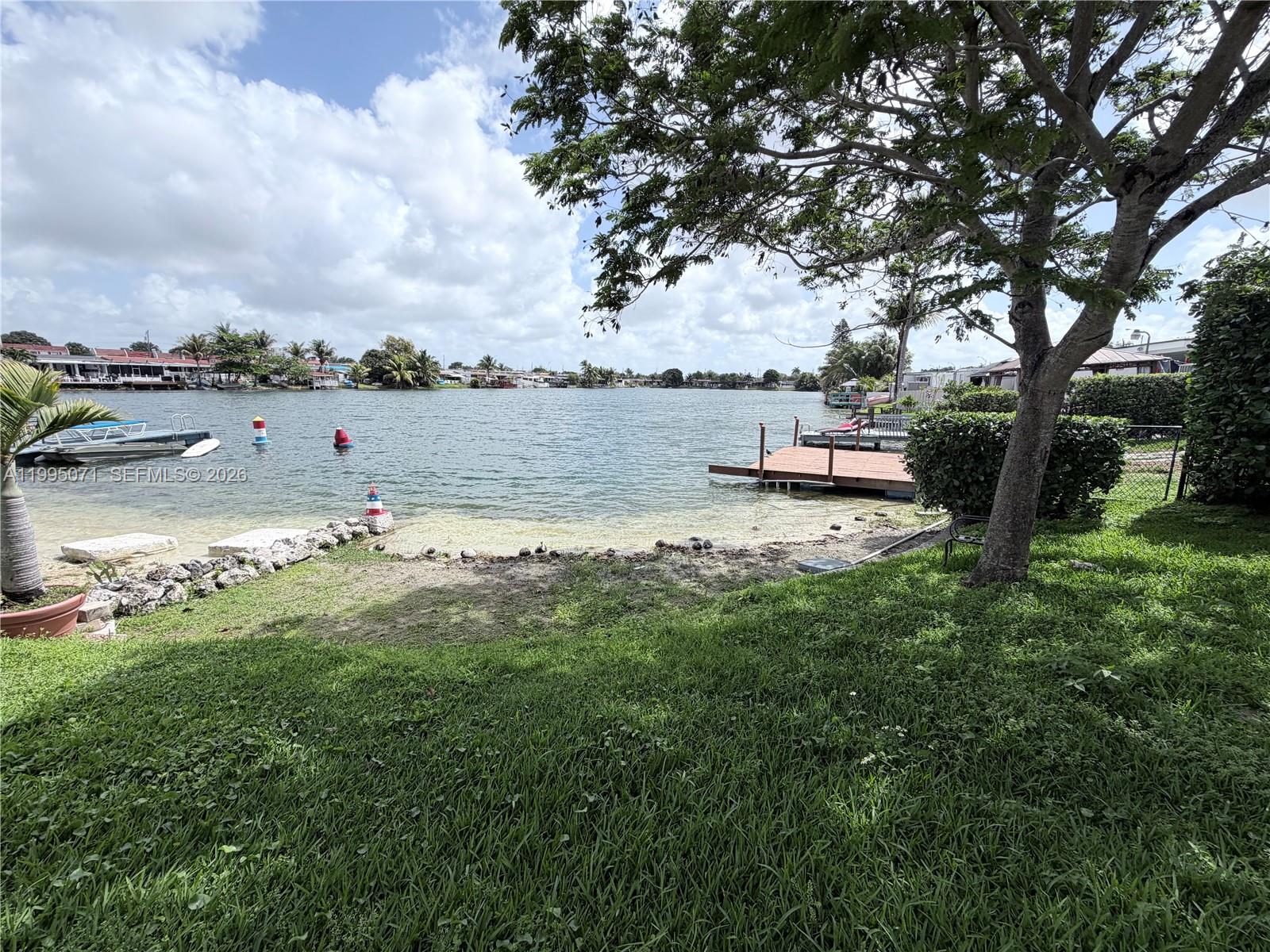 SUB OF PB 2-17 - Residential