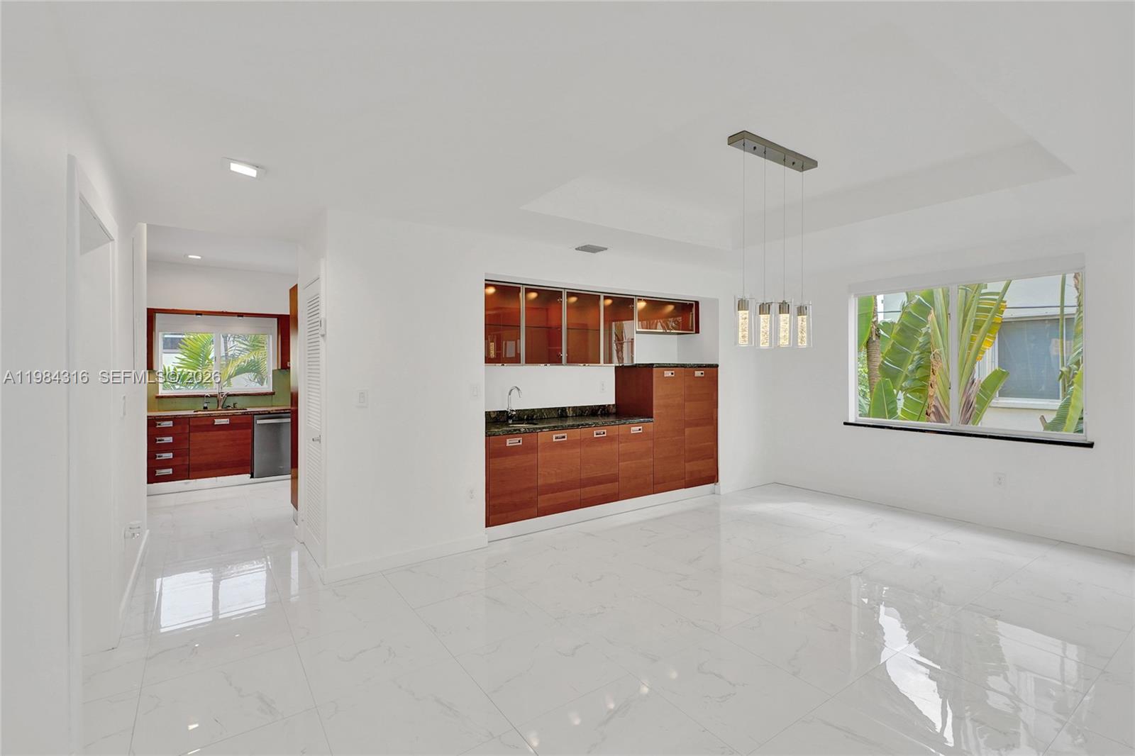 BAY HARBOR ISLAND - Residential Lease