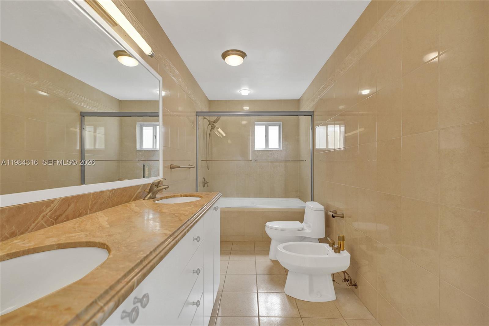 BAY HARBOR ISLAND - Residential Lease