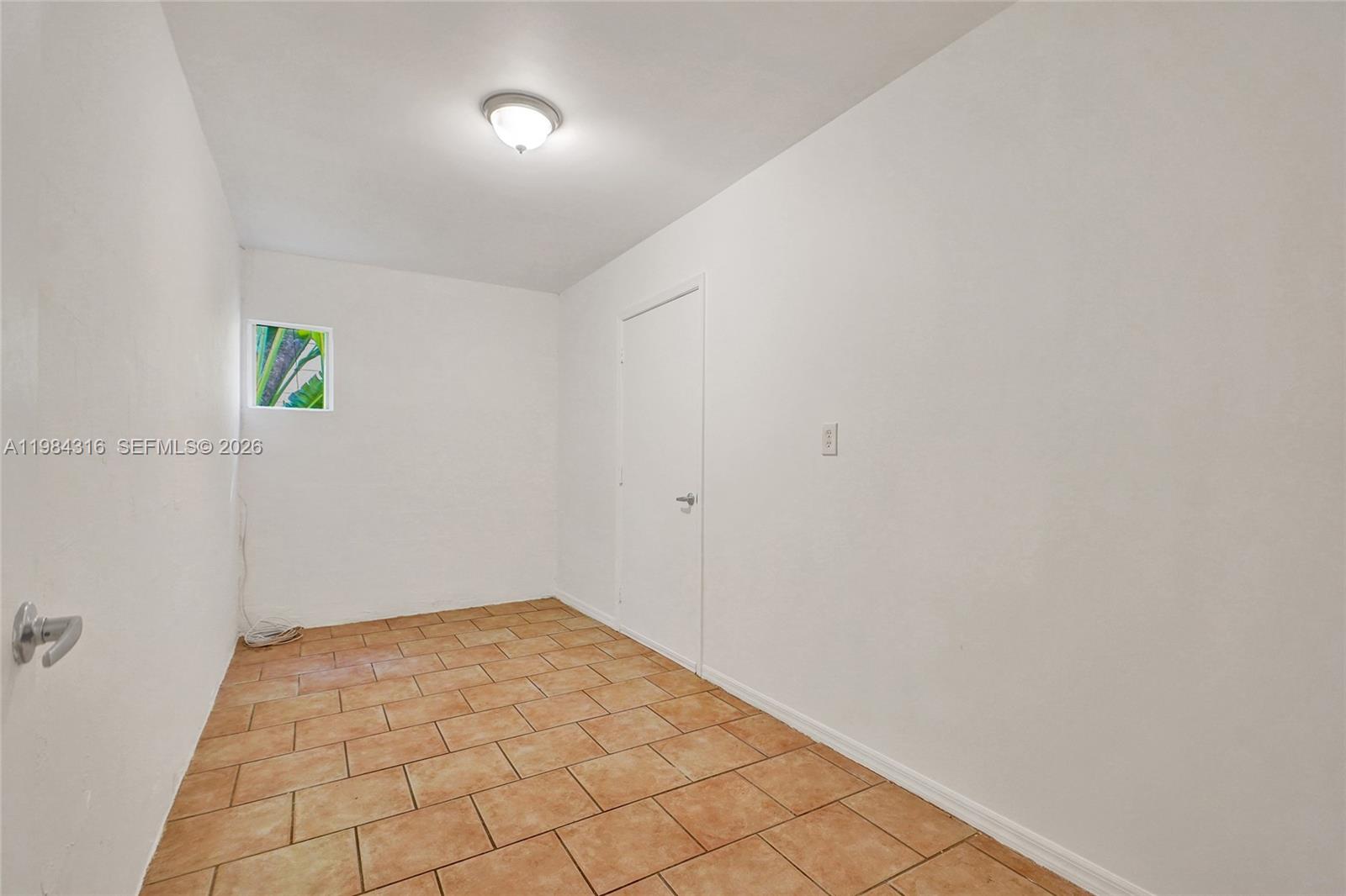 BAY HARBOR ISLAND - Residential Lease