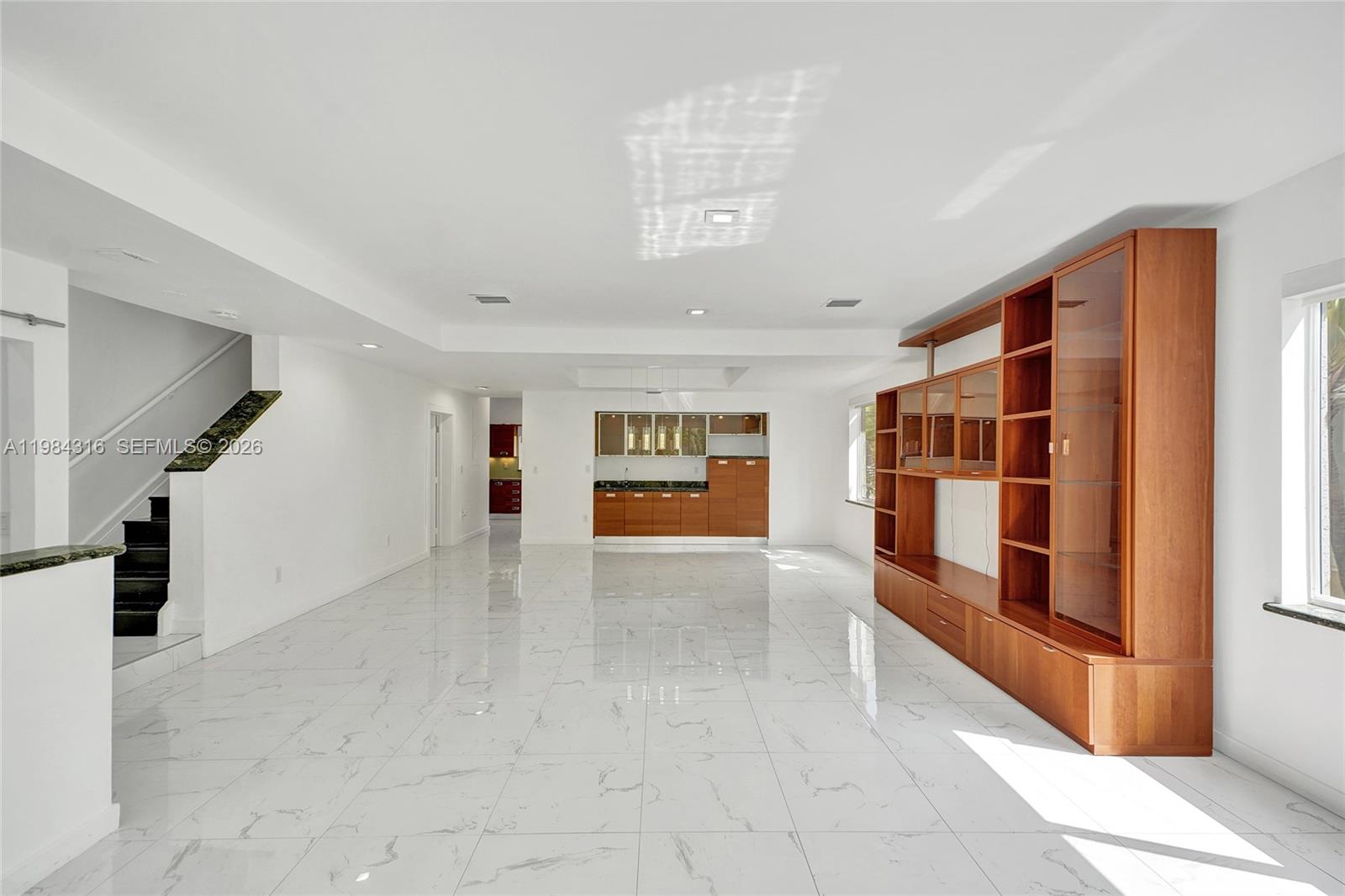 BAY HARBOR ISLAND - Residential Lease