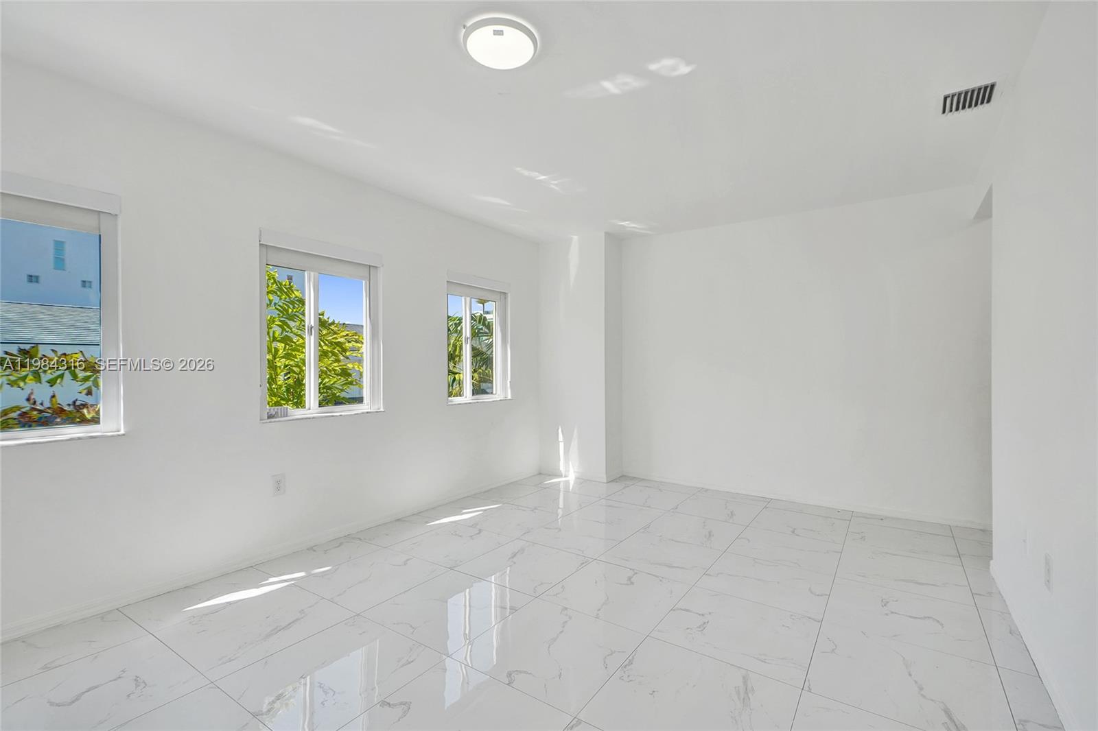 BAY HARBOR ISLAND - Residential Lease