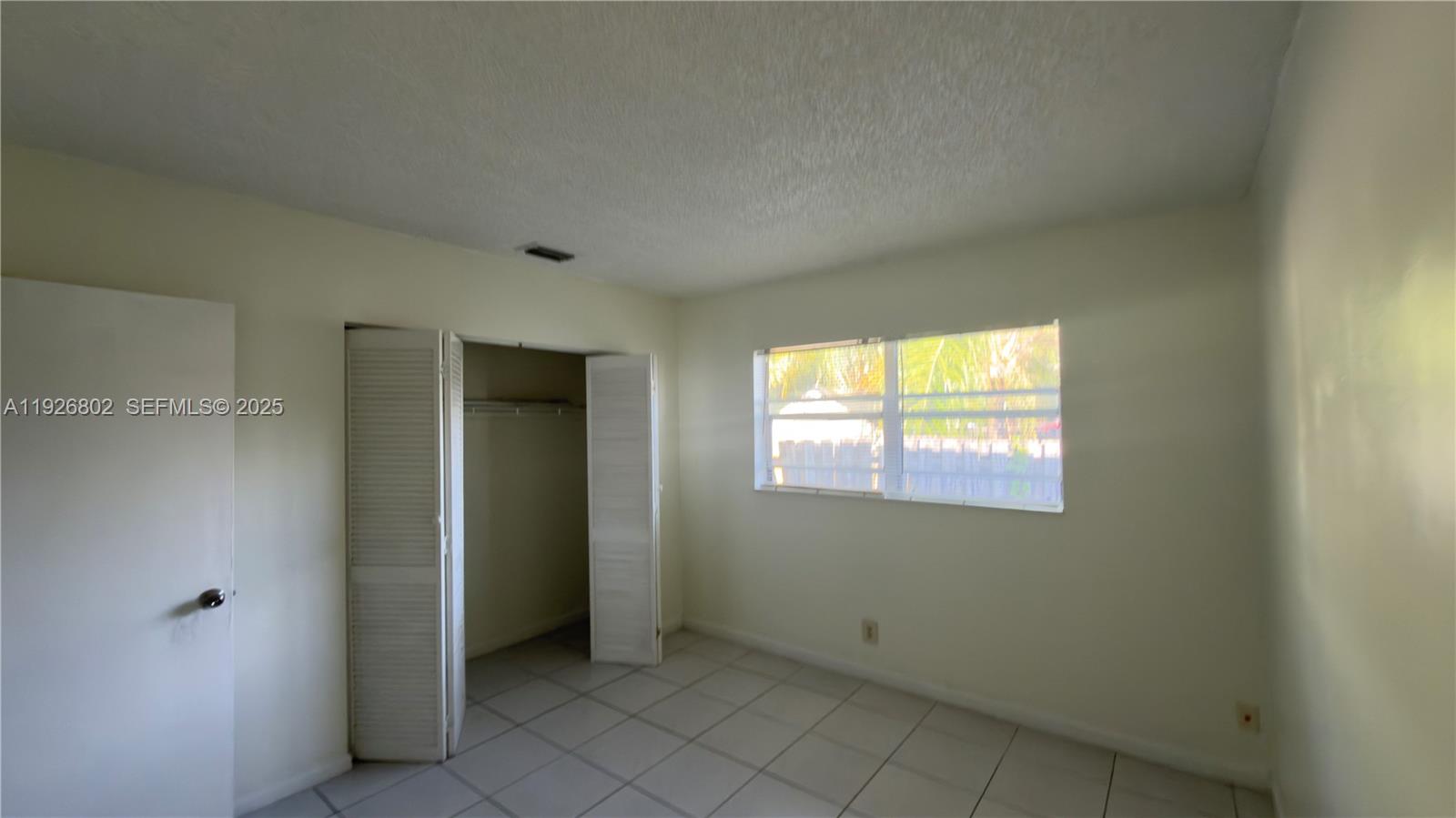 DANIA HOMESITES - Residential Lease