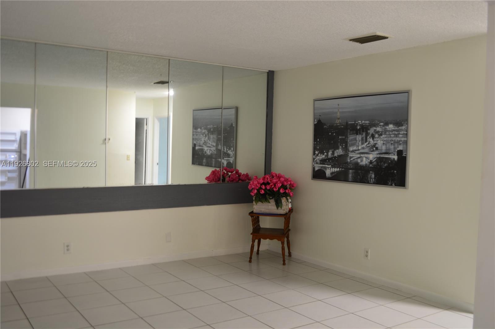 DANIA HOMESITES - Residential Lease