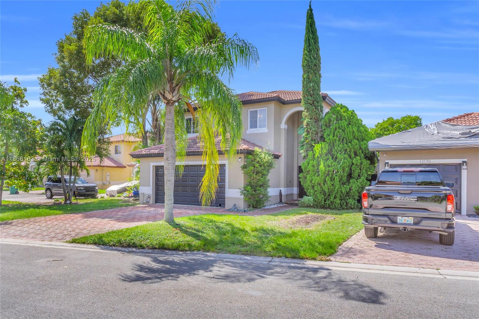 FOUR LAKES SEC 7 - Residential