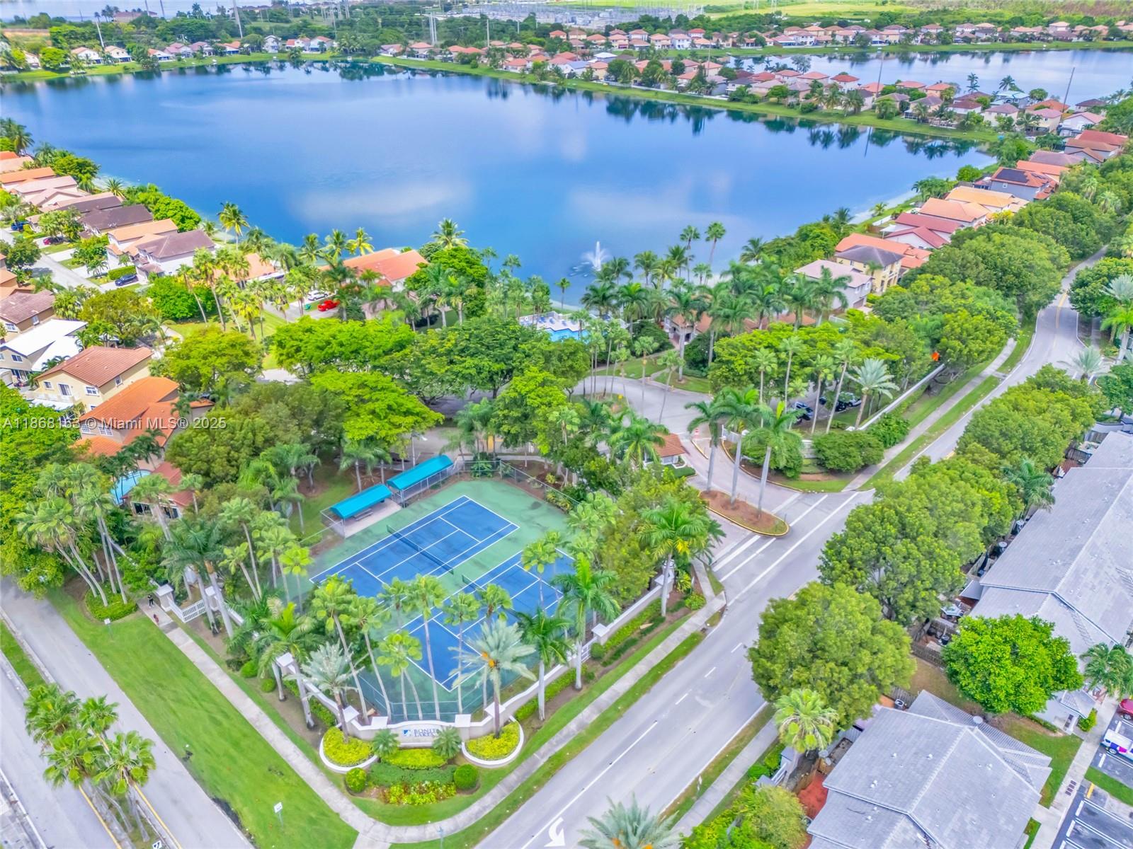 FOUR LAKES SEC 7 - Residential