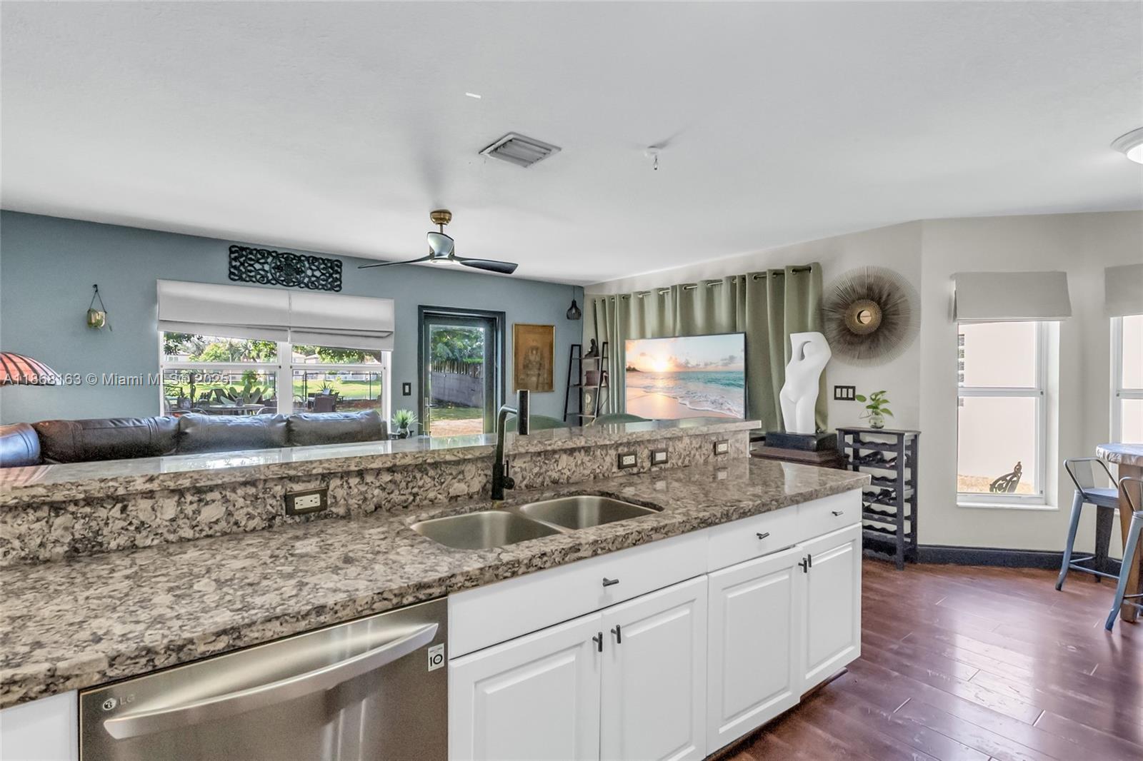 FOUR LAKES SEC 7 - Residential