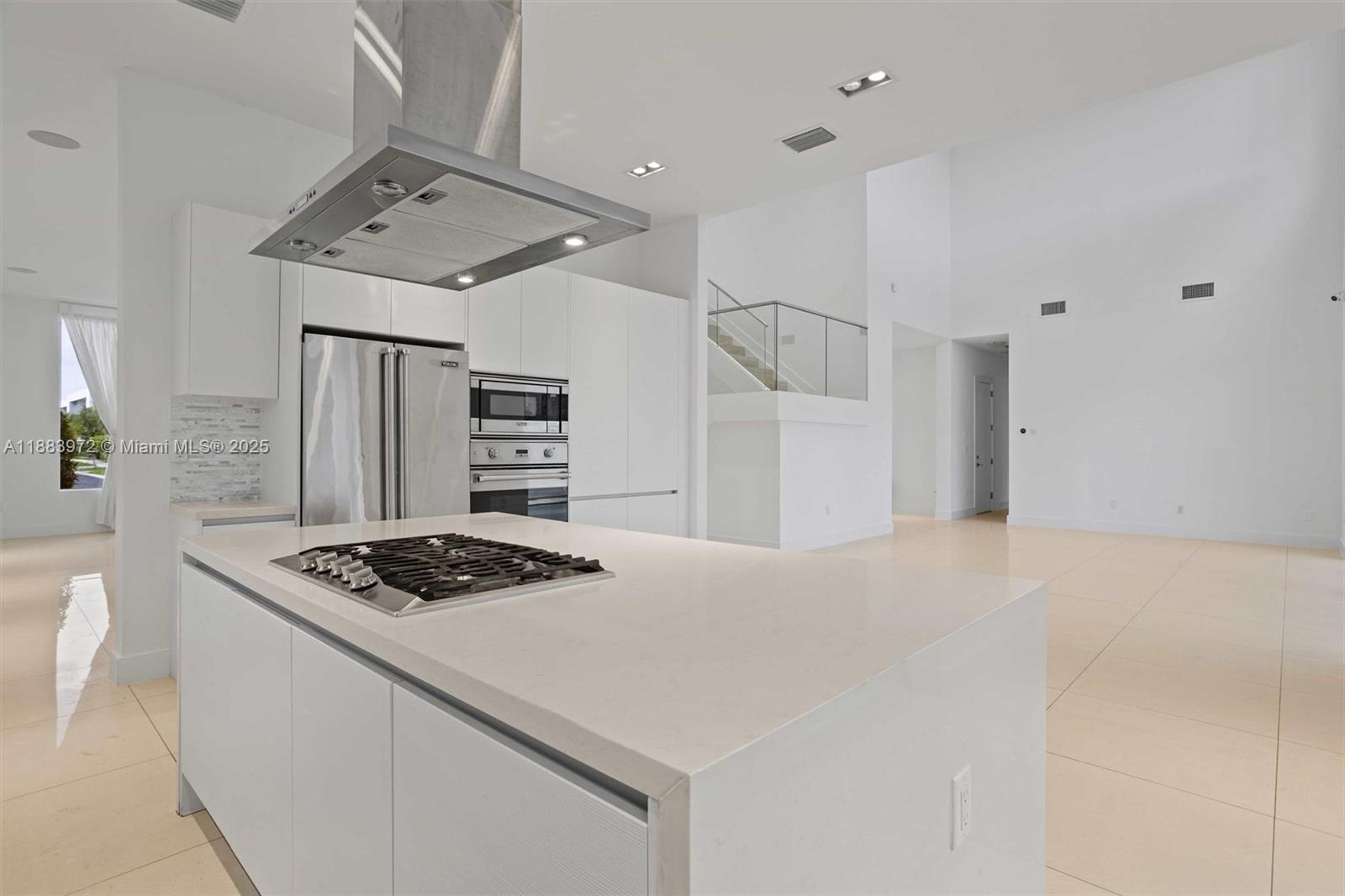 DORAL COMMONS RESIDE - Residential Lease