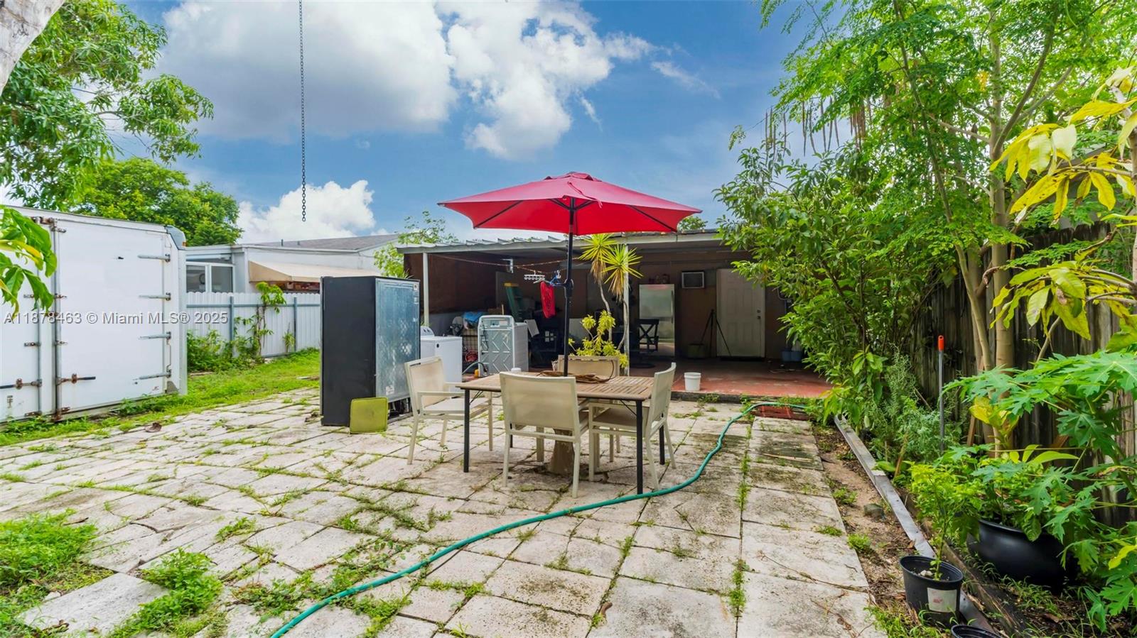 HOLLEMAN MANOR NO 2 2ND A - Residential