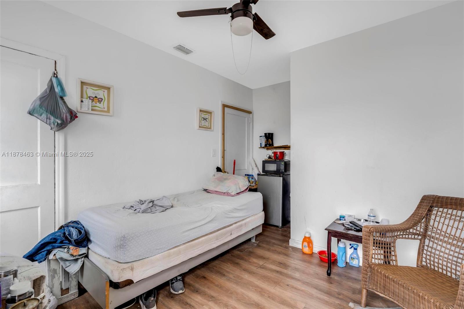 HOLLEMAN MANOR NO 2 2ND A - Residential