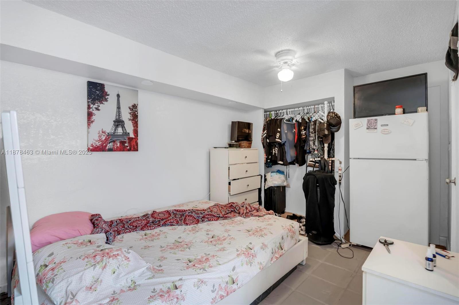 HOLLEMAN MANOR NO 2 2ND A - Residential