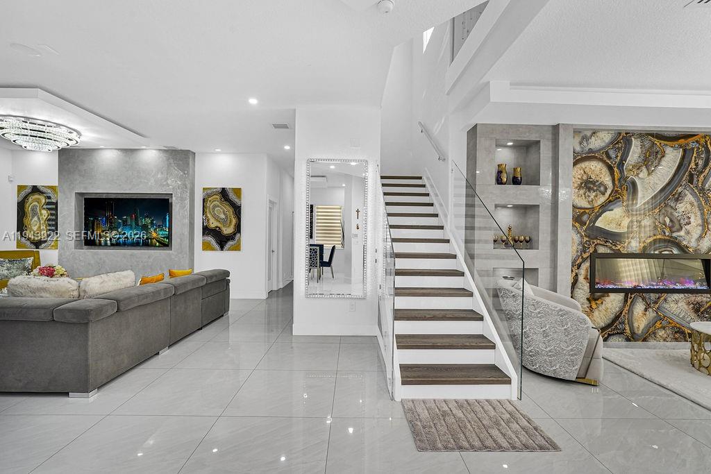 CENTURY GARDENS - Residential