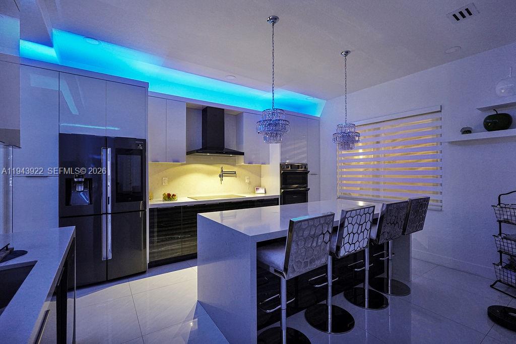 CENTURY GARDENS - Residential