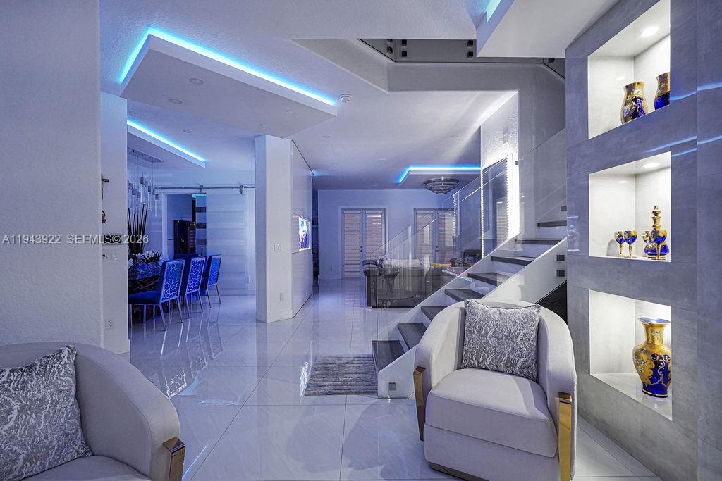 CENTURY GARDENS - Residential