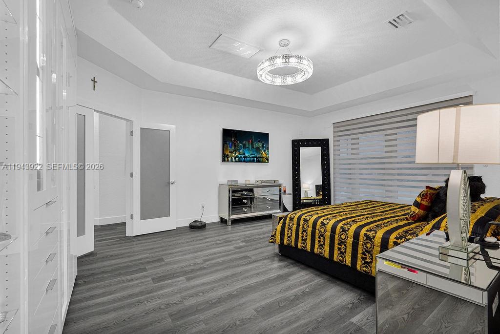 CENTURY GARDENS - Residential