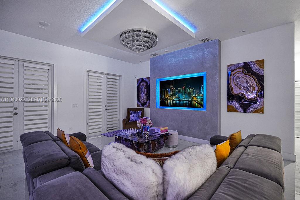 CENTURY GARDENS - Residential