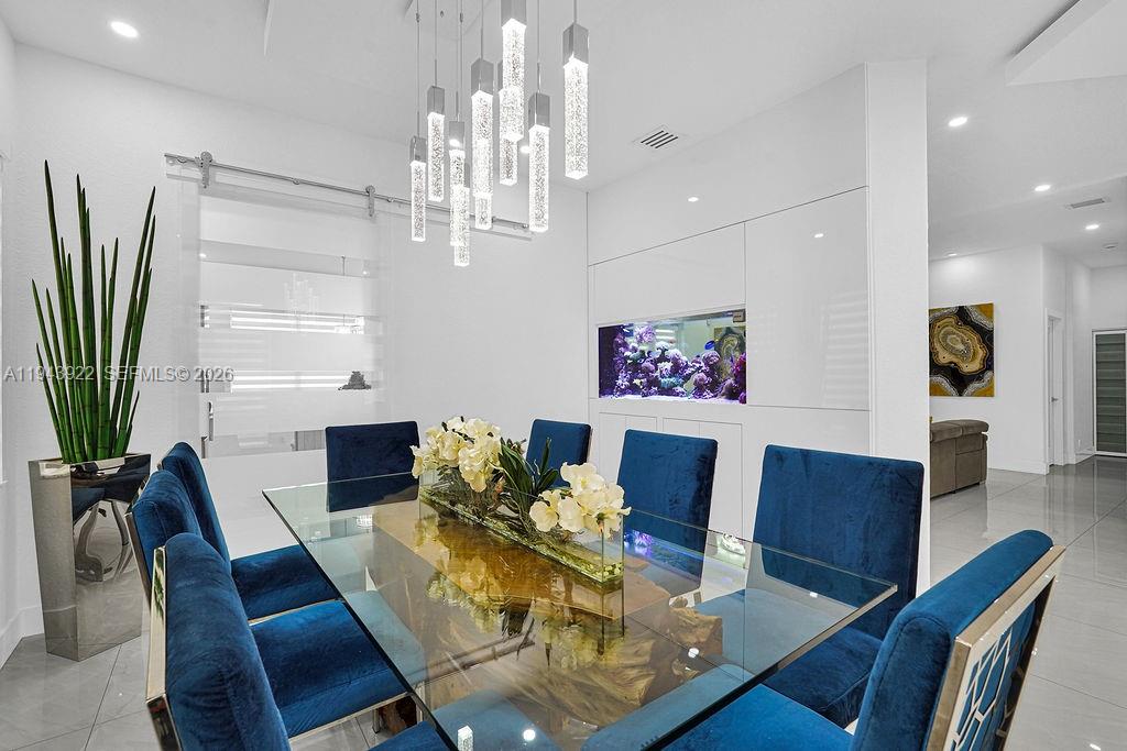 CENTURY GARDENS - Residential