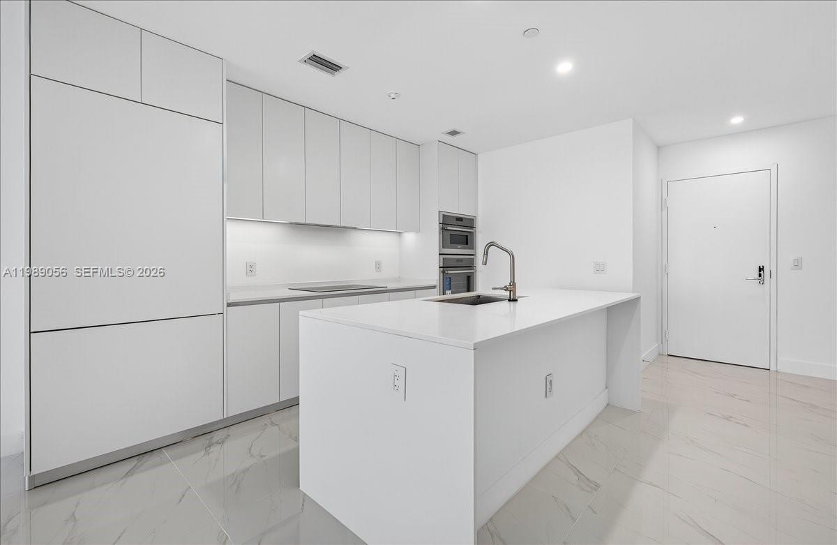 ARIA RESERVE - Residential