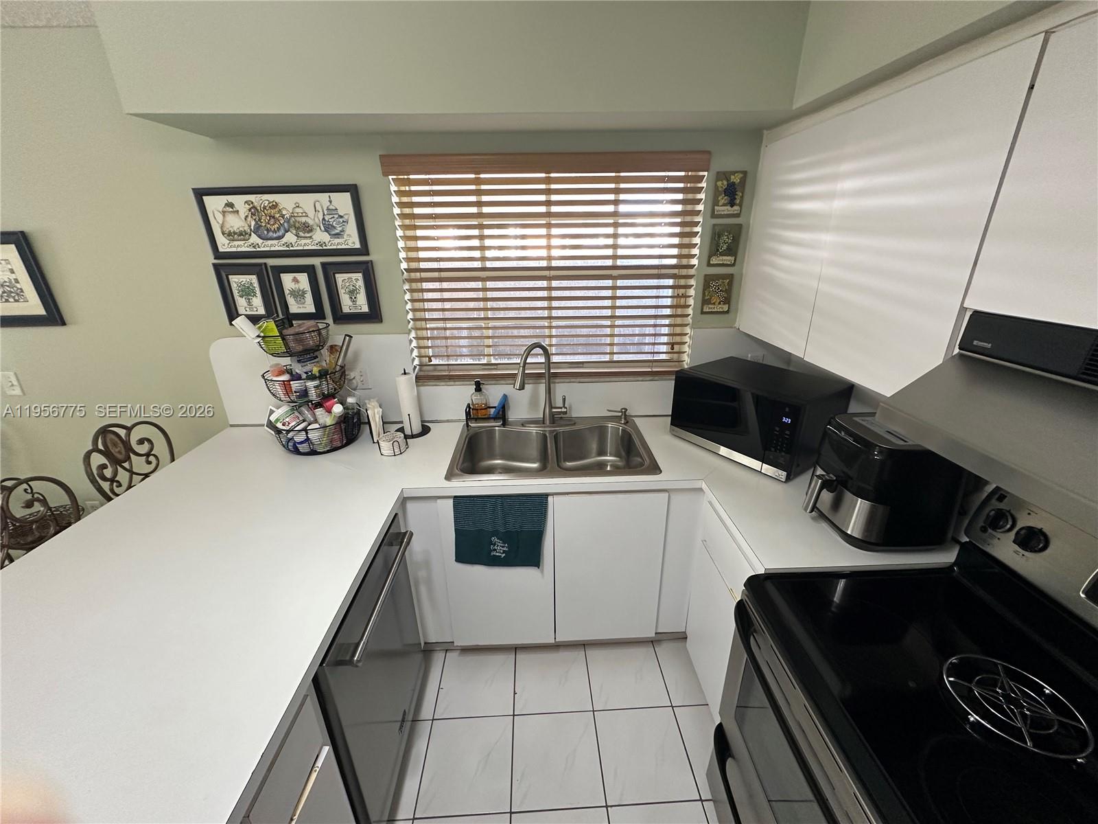 PERAL SUB - Residential