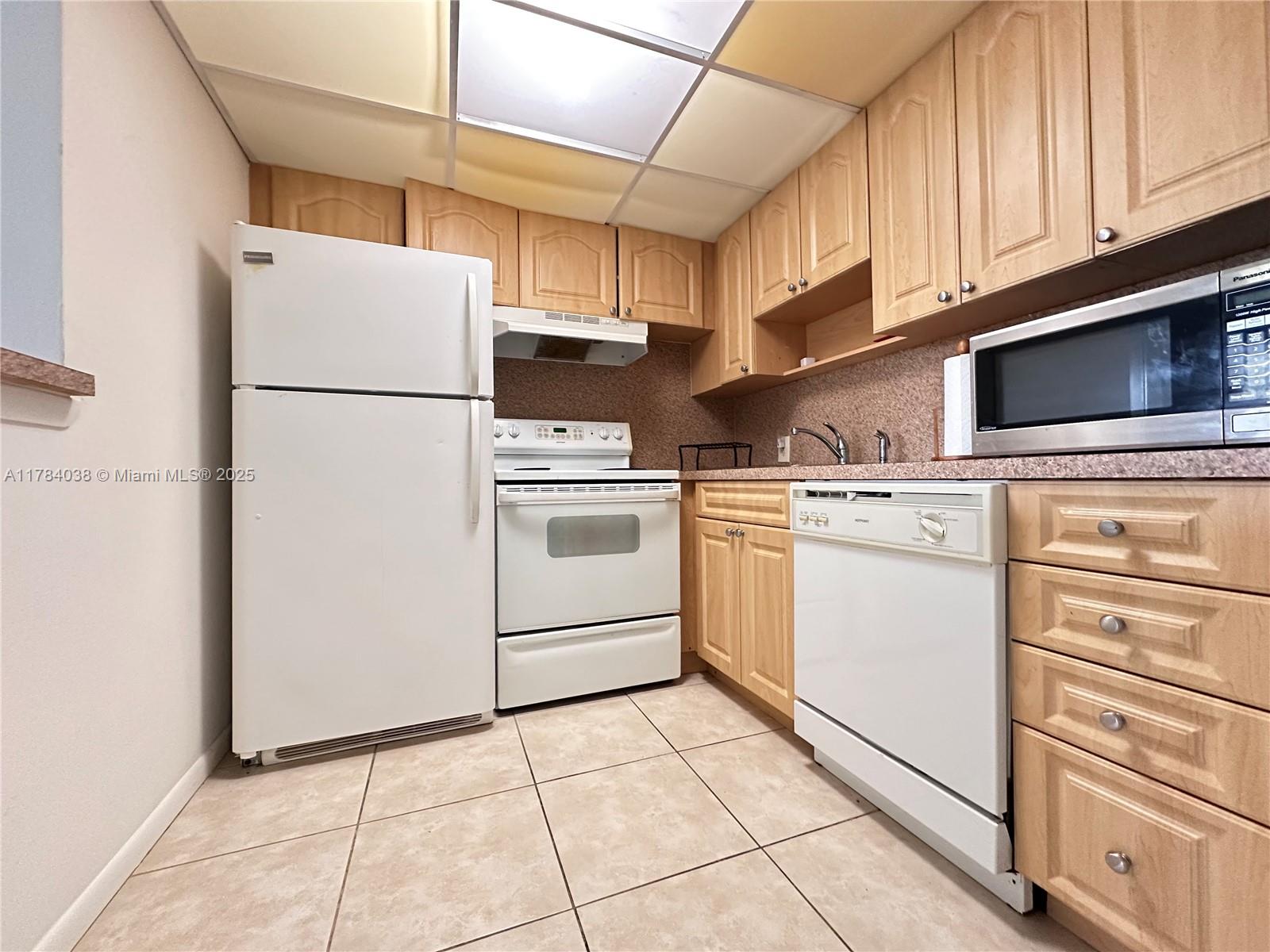 FANSHAW AT CENTURY VILLAG - Residential