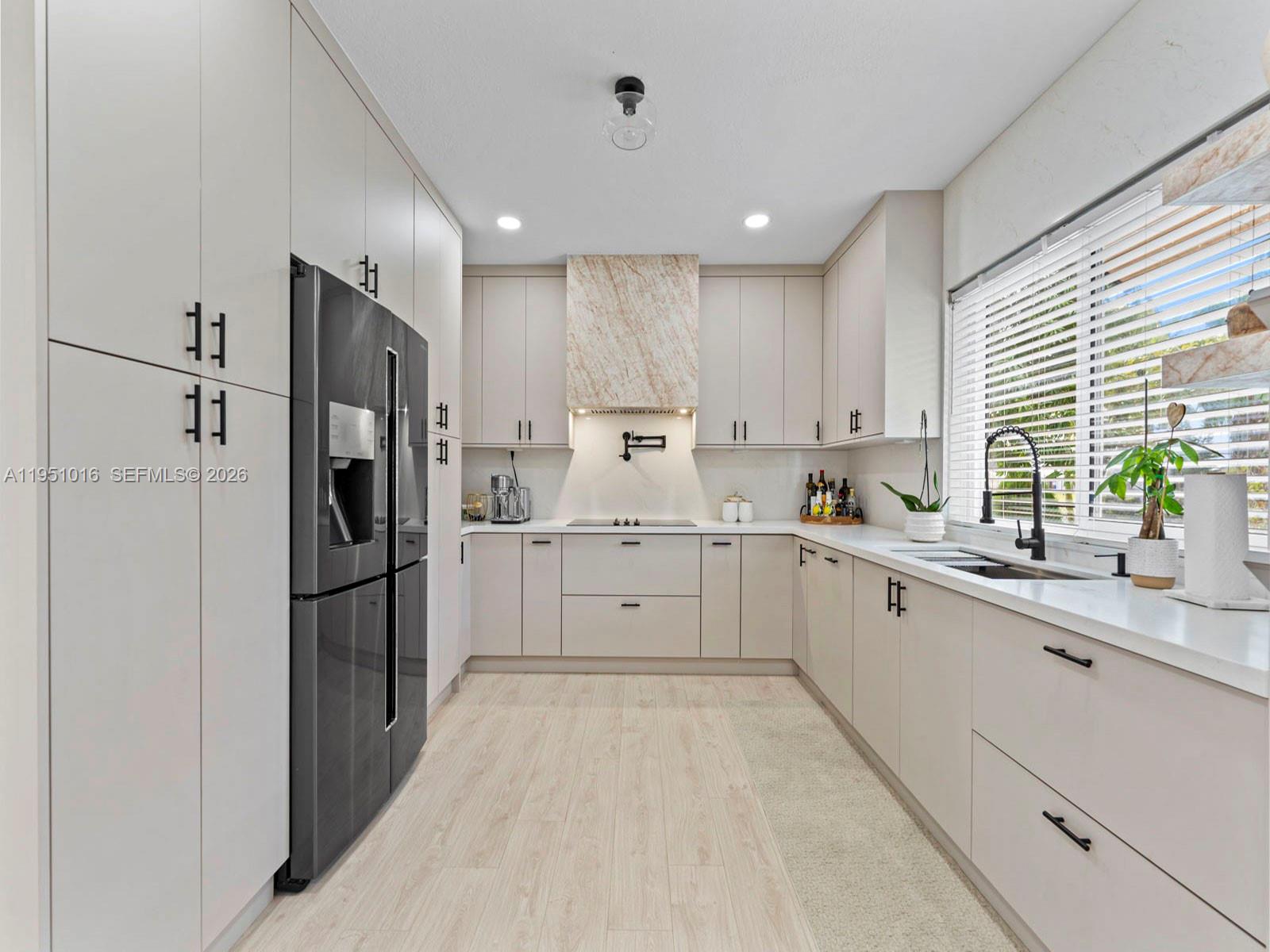 WONDERLY ESTATES SEC 4 - Residential