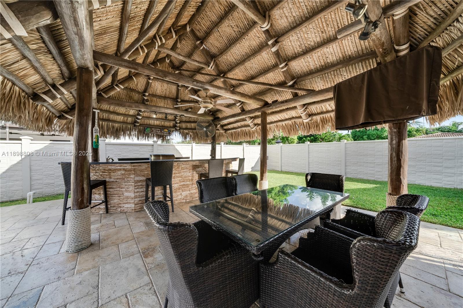 MUSTANG RANCHES - Residential