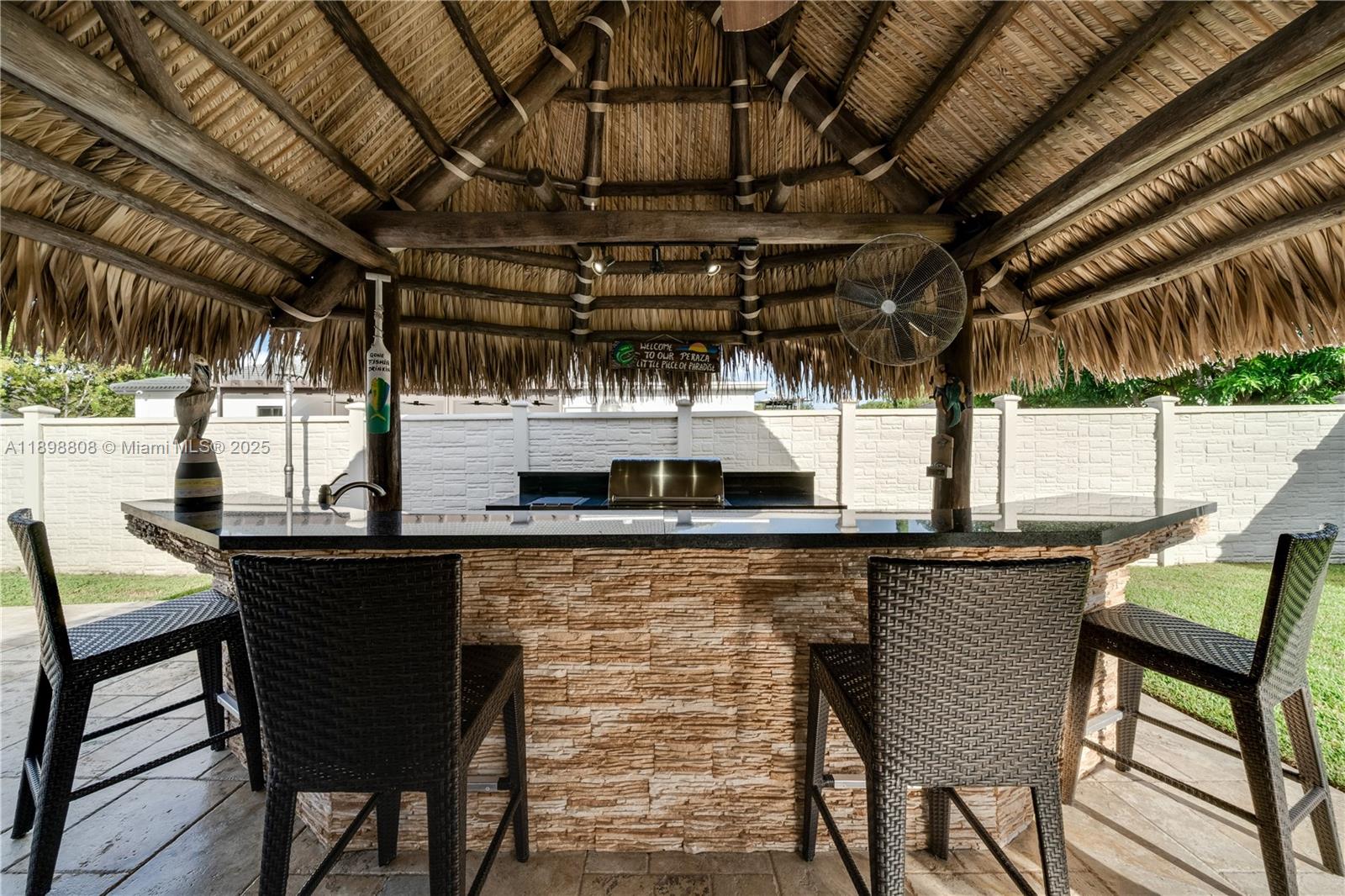 MUSTANG RANCHES - Residential