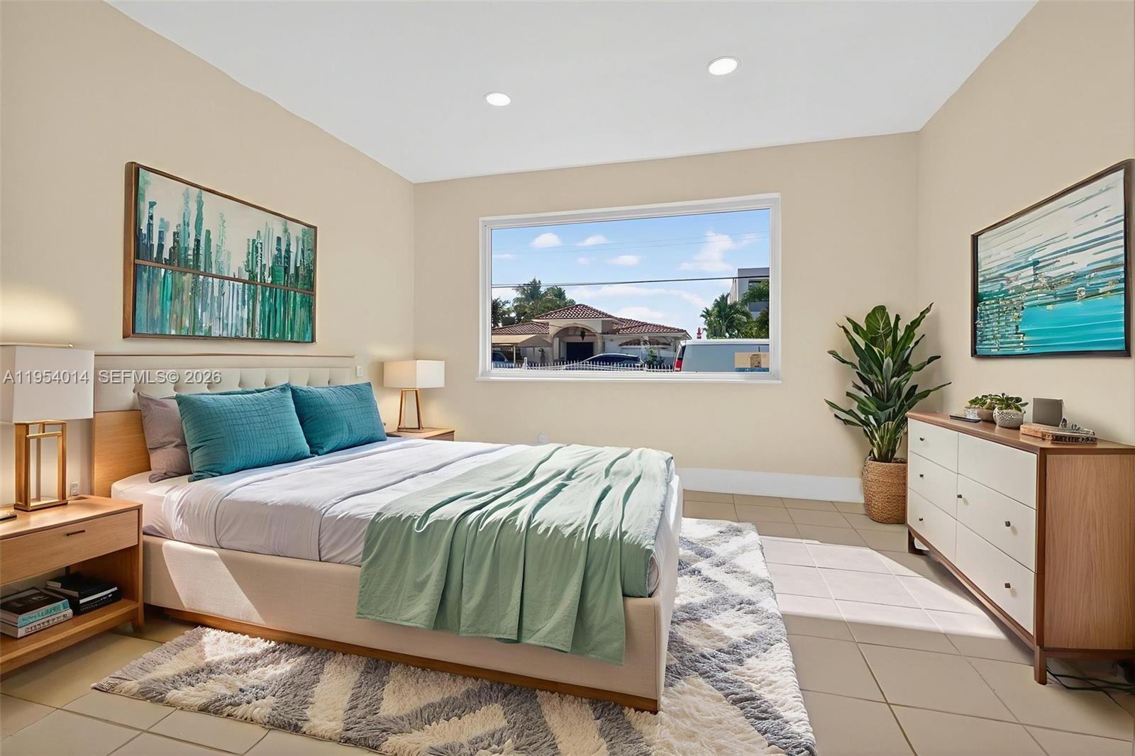 TREASURE ISLAND - Residential