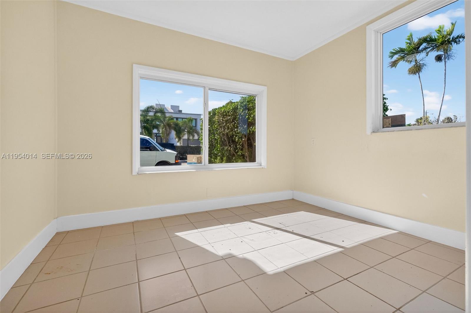 TREASURE ISLAND - Residential