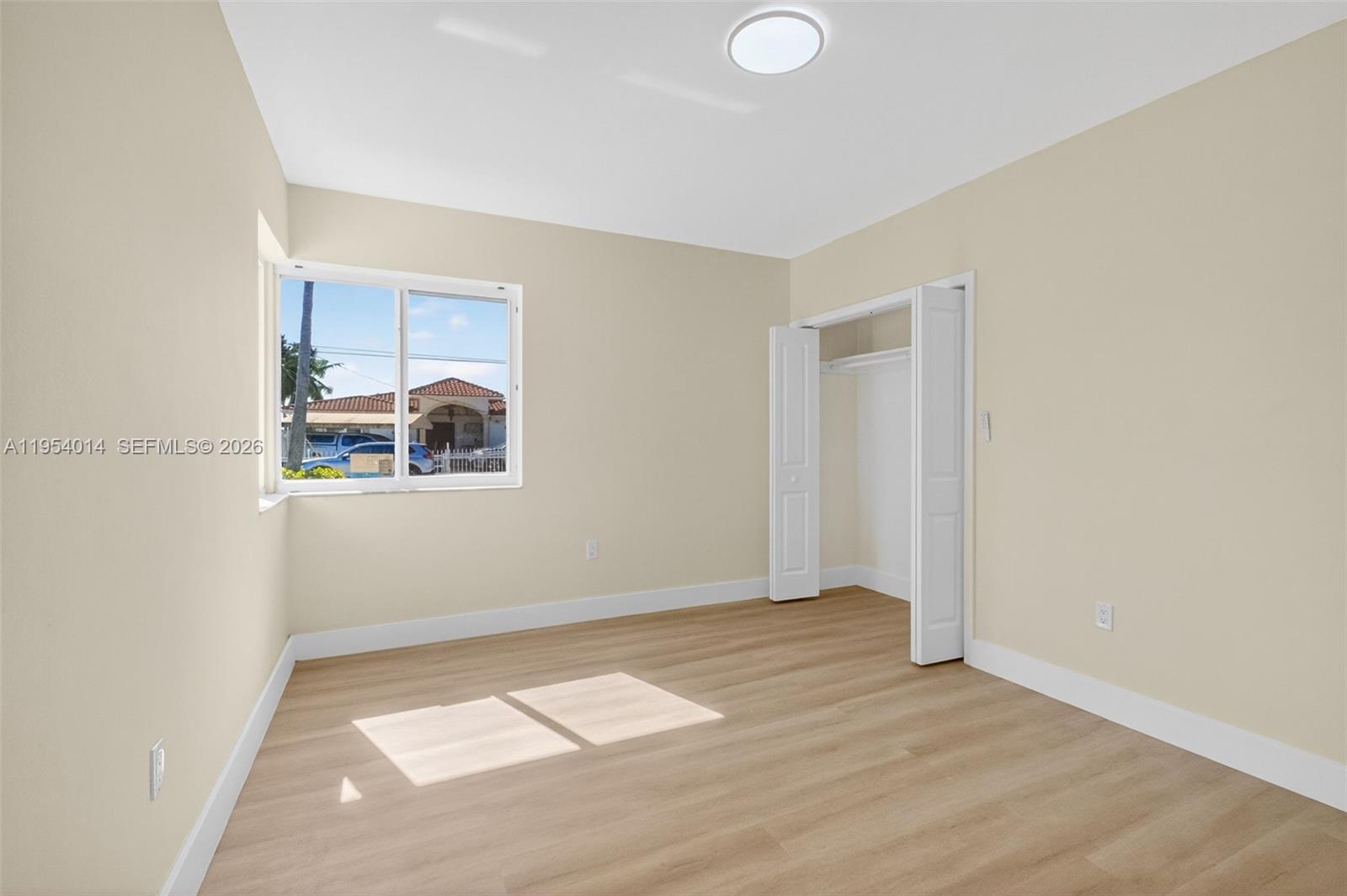 TREASURE ISLAND - Residential