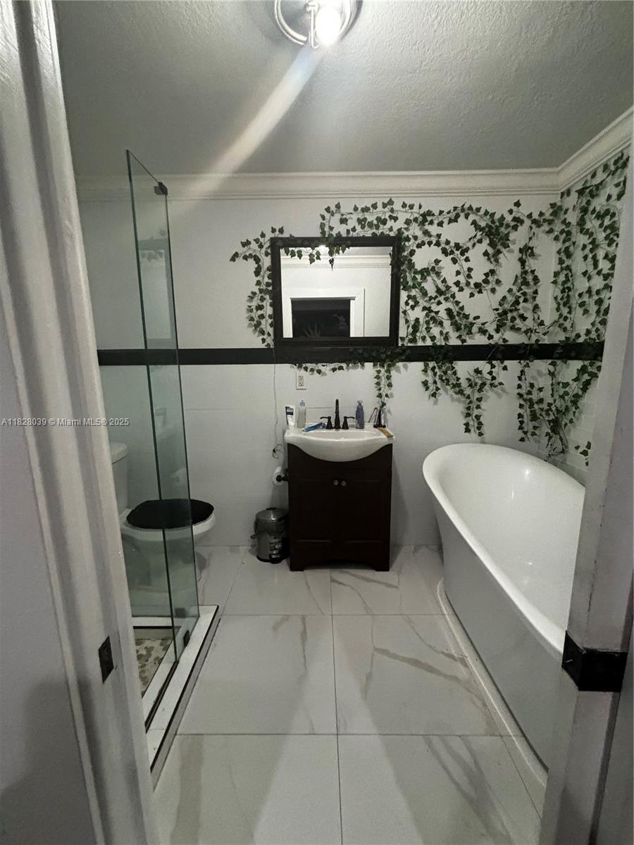 MEADOW WOOD MANOR SEC 3 - Residential