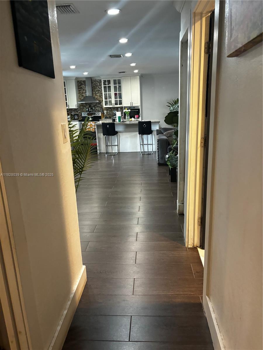 MEADOW WOOD MANOR SEC 3 - Residential