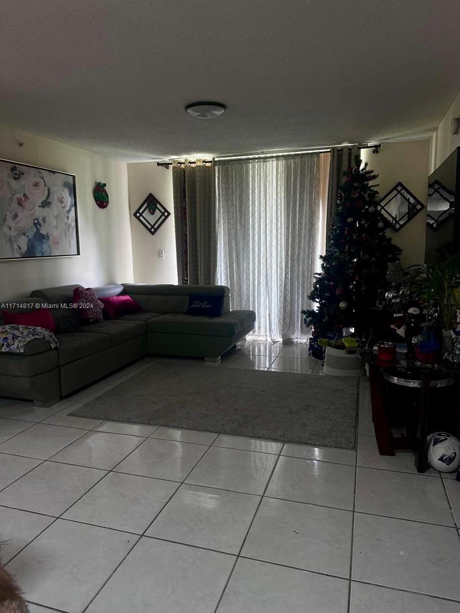 620 SW 111th Ave 107
