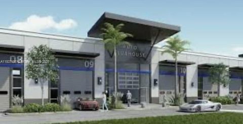 15275 Corporate , FL 33478