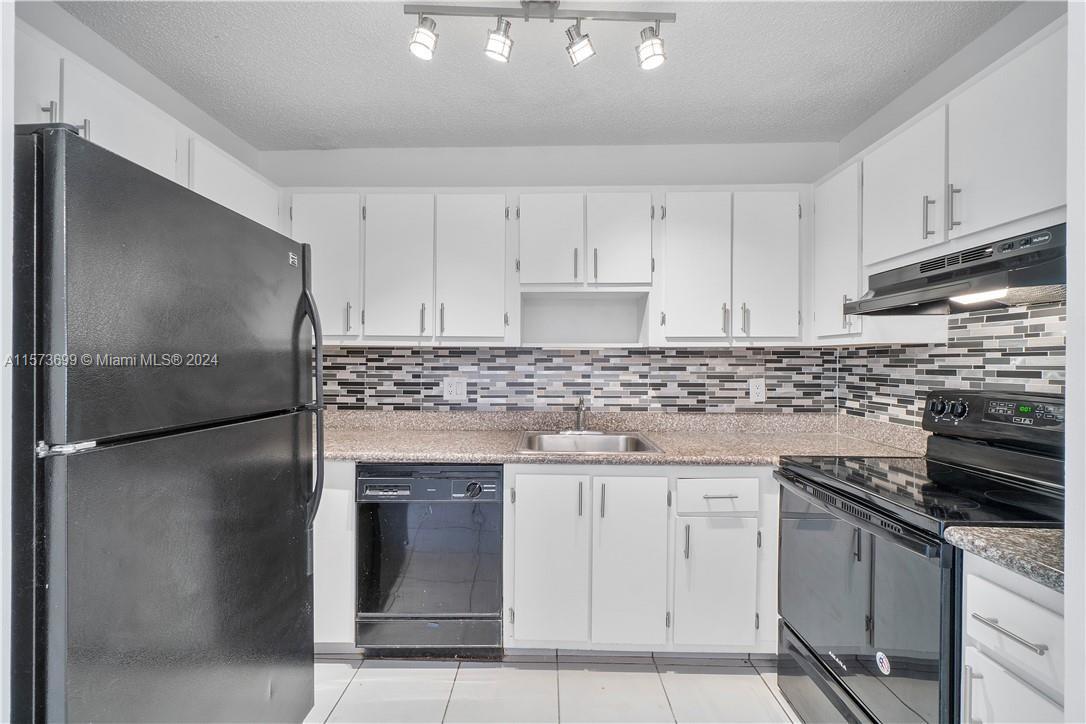SPRINGS PARK CONDO - Residential