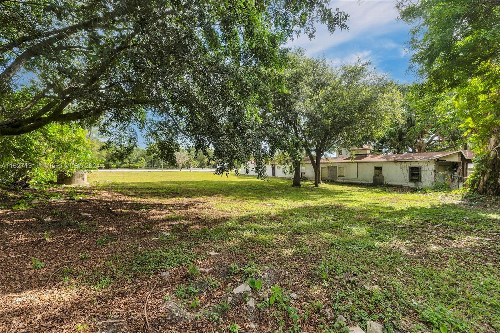 Davie 3-71 D - Residential Income