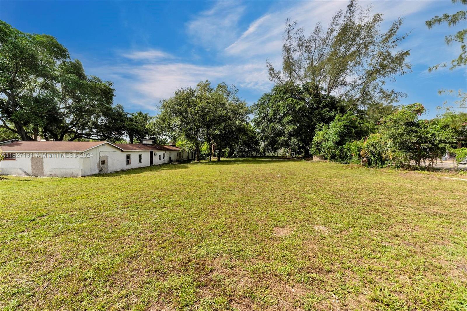 Davie 3-71 D - Residential Income