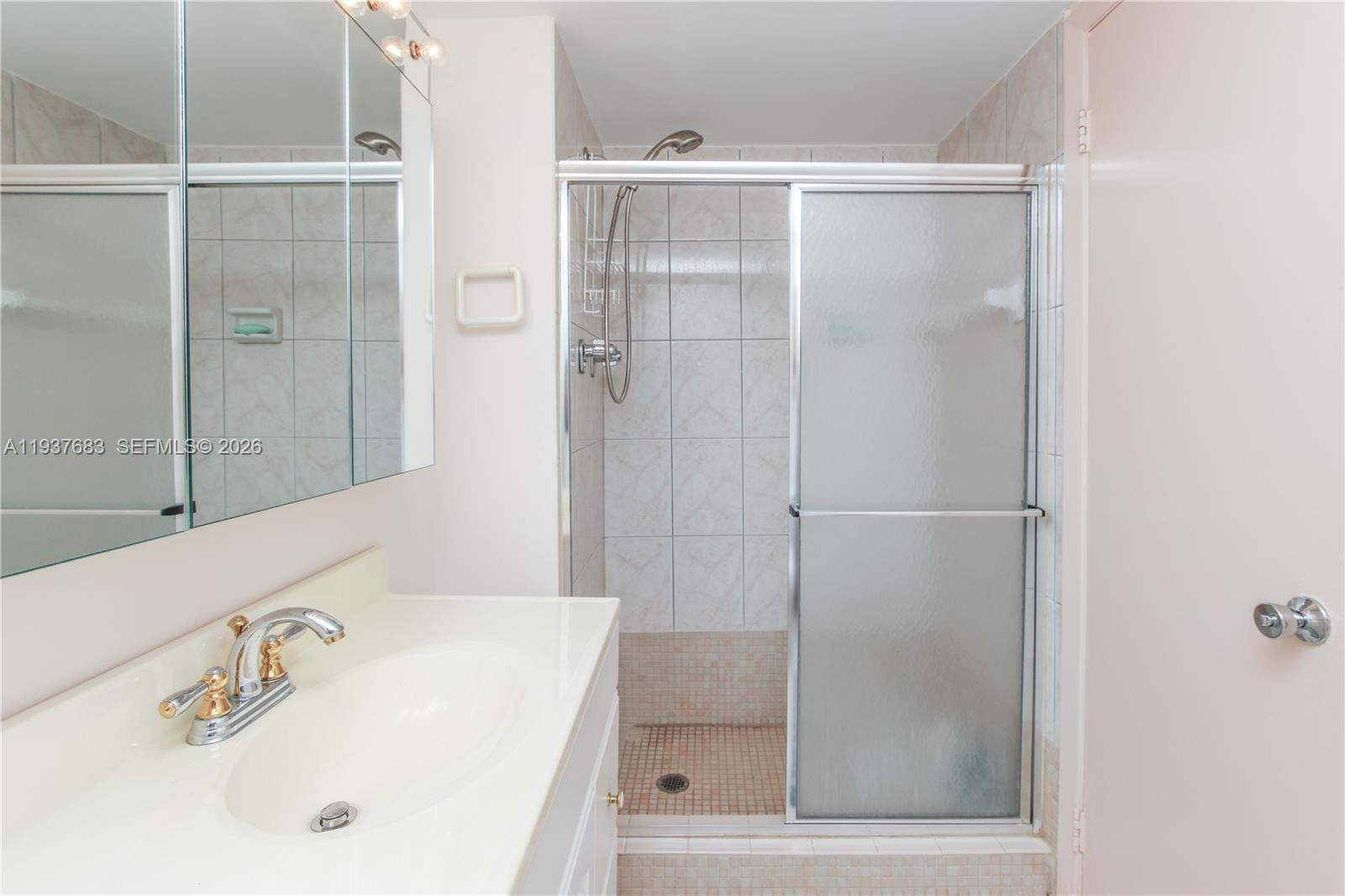 COMMODORE PLAZA CONDO - Residential